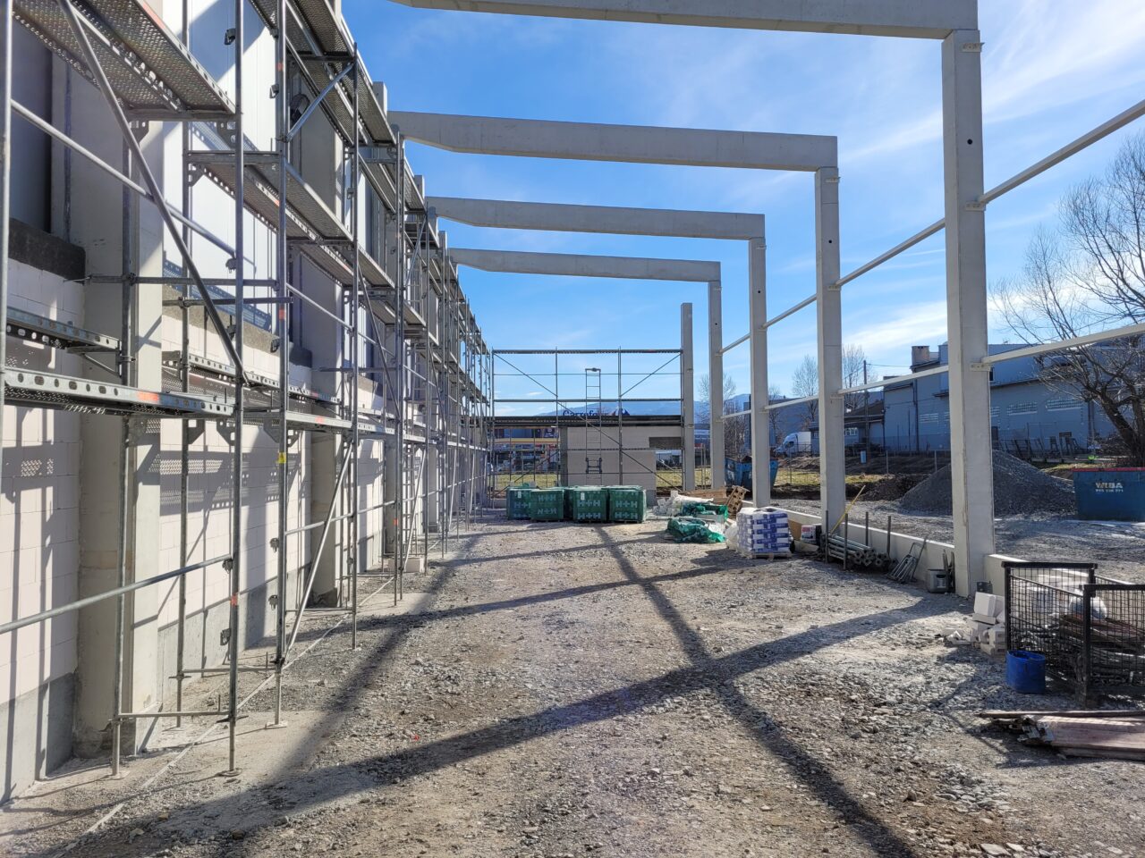 projektowanie hal magazynowych, nowoczesna hala produkcyjna