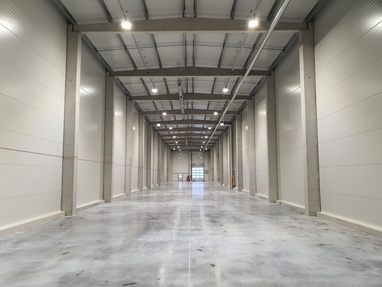 projekty i generalne wykonawstwo, budowa magazynu